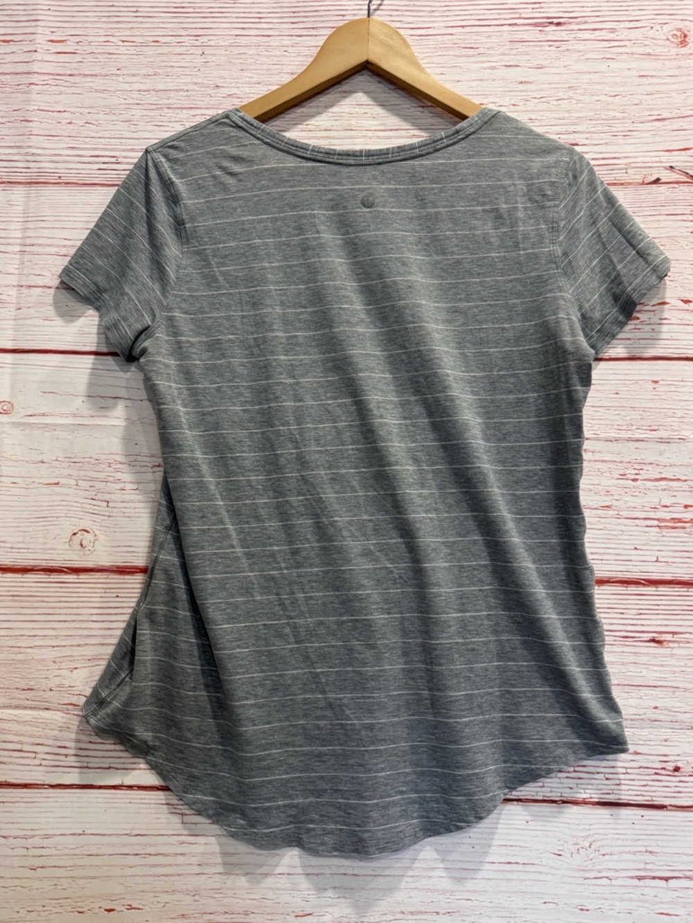 Lululemon Love Crew III in Short Serve Stripe Heathered Medium Grey White Sz 8 - Picture 5 of 6
